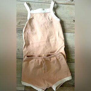Girls outfit size 6/7